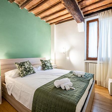 Suite 35 Nel Centro Storico Di Siena In The Historic Center Of Сиена Экстерьер фото
